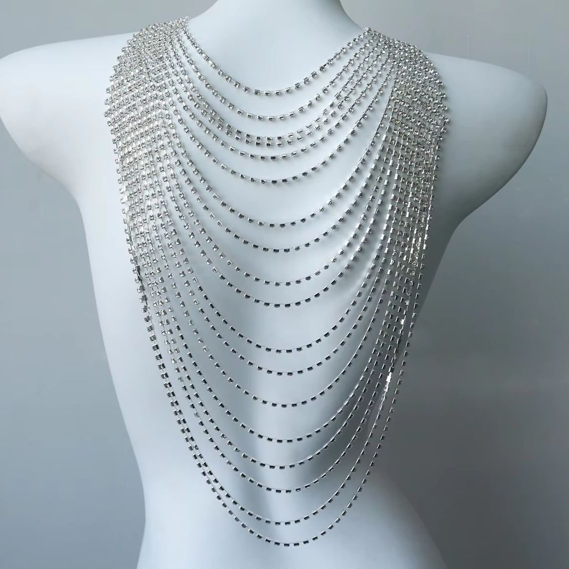 세련된 멀티 레이어 바디 체인 (연회용) — 고급스럽고 - Body Jewelry Chains 리뷰 및 가격